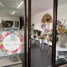 McKenzie Flower Studio - Auckland